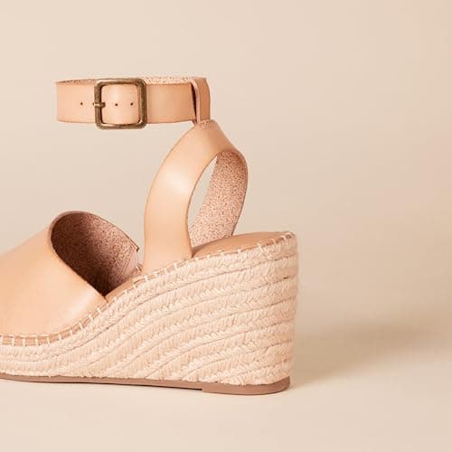 Amazon Essentials Women's Comfortable Wedge Espadrille Sandal
