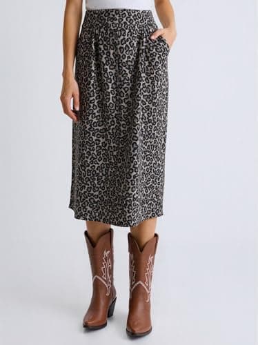 Solestique Women's Cowboy Boots: Embroidered Mid-Calf Heeled Cowgirl Style