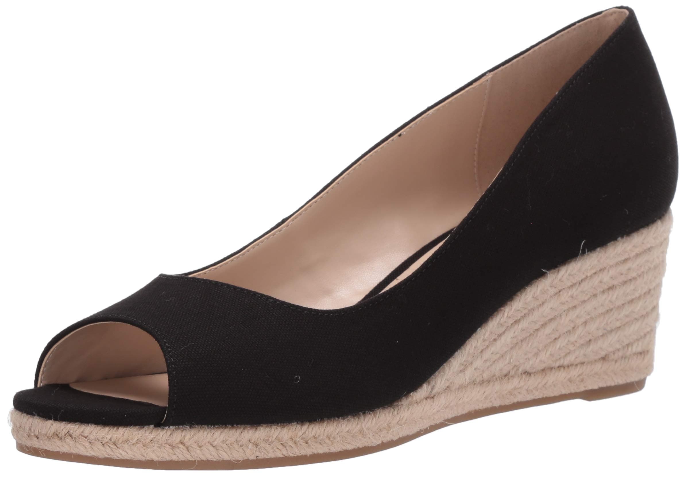 Bandolino Women's Nuri Wedge Sandal - Stylish Comfort Flip Flop